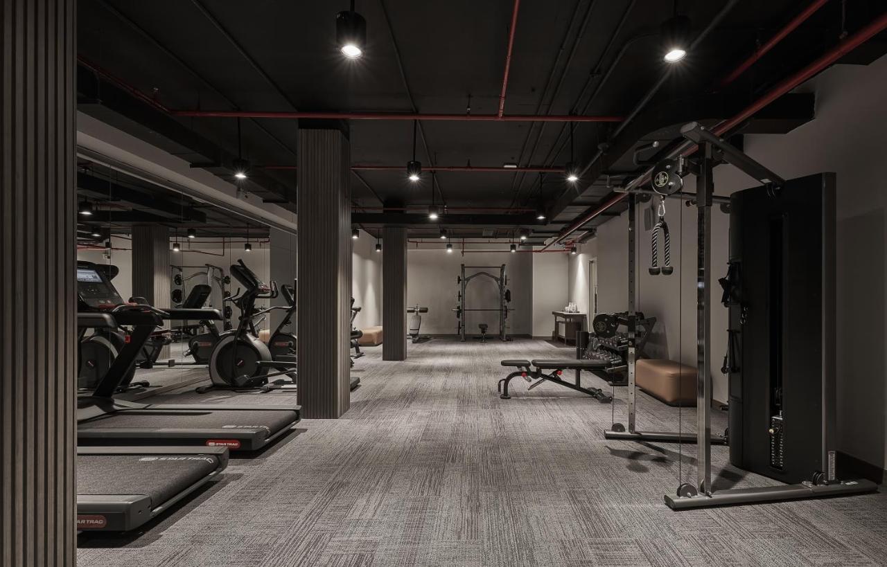 Hotel La Siesta Premium Saigon Ho Chi Minh Zewnętrze zdjęcie The gym at the hotel