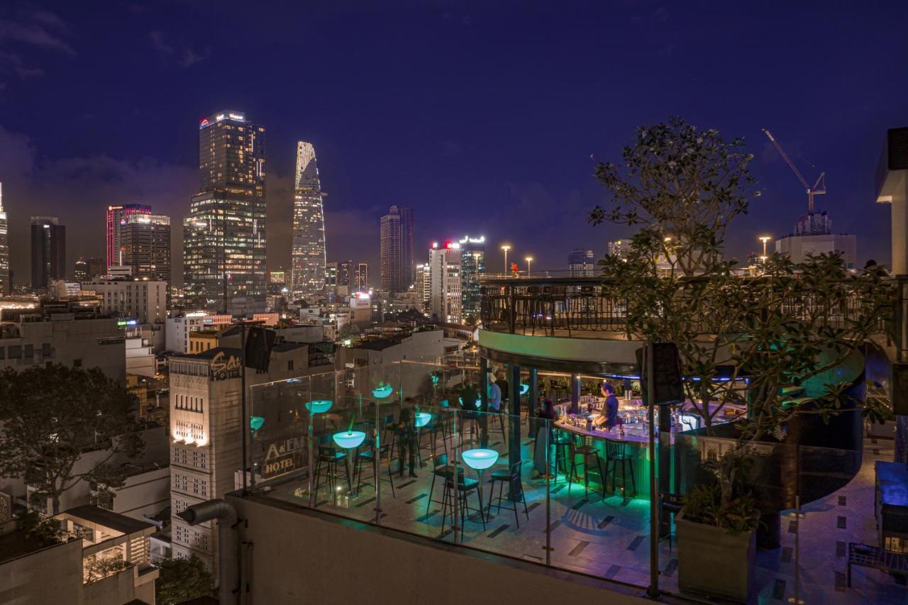 Hotel La Siesta Premium Saigon Ho Chi Minh Zewnętrze zdjęcie View from the rooftop bar